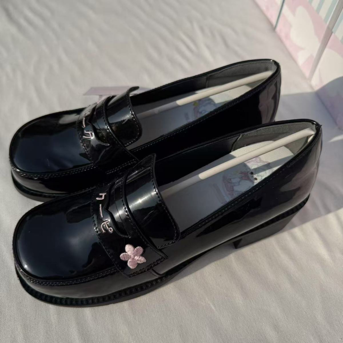 أحذية مدرسية أنيقة بأسلوب اليا - مراجعة Women Shoes Loafers وسعره