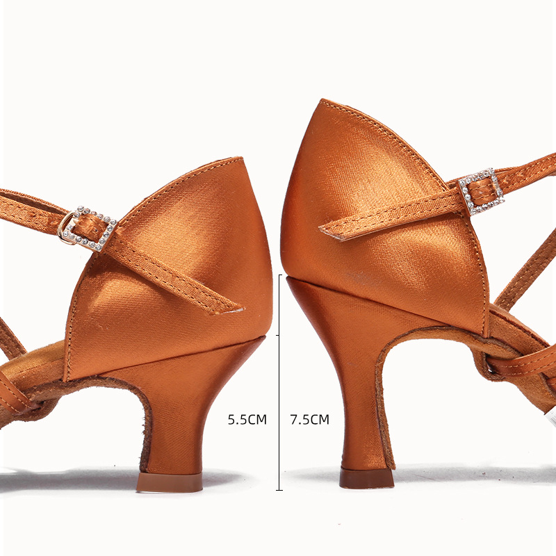المرأة اللاتينية الرقص حذاء ال - مراجعة Women'S Xc Shoes وسعره