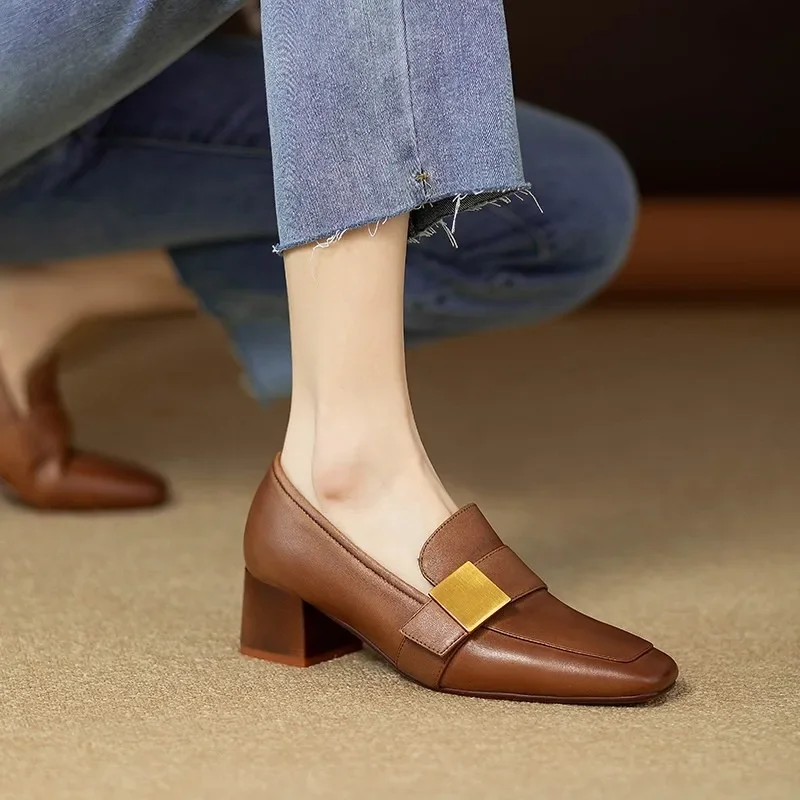 أحذية نسائية عصرية مصنوعة من ا - مراجعة Women Shoes Jeans وسعره