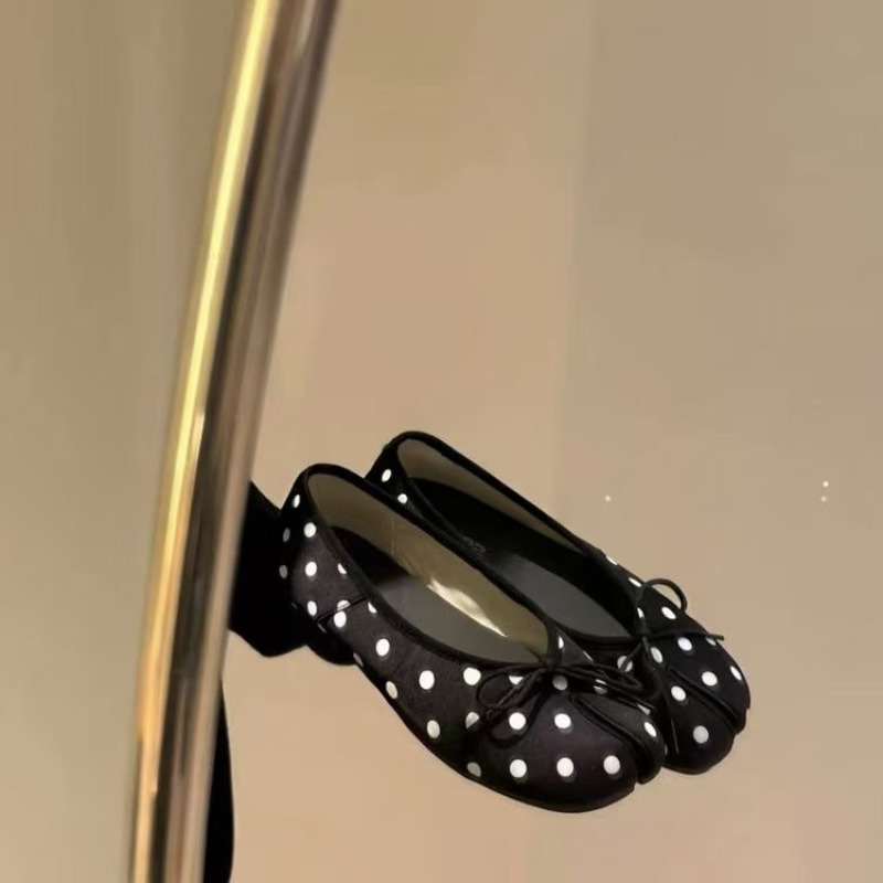 حذاء نسائي سهل الارتداء بنعل ن - مراجعة Women Shoes Loafers وسعره