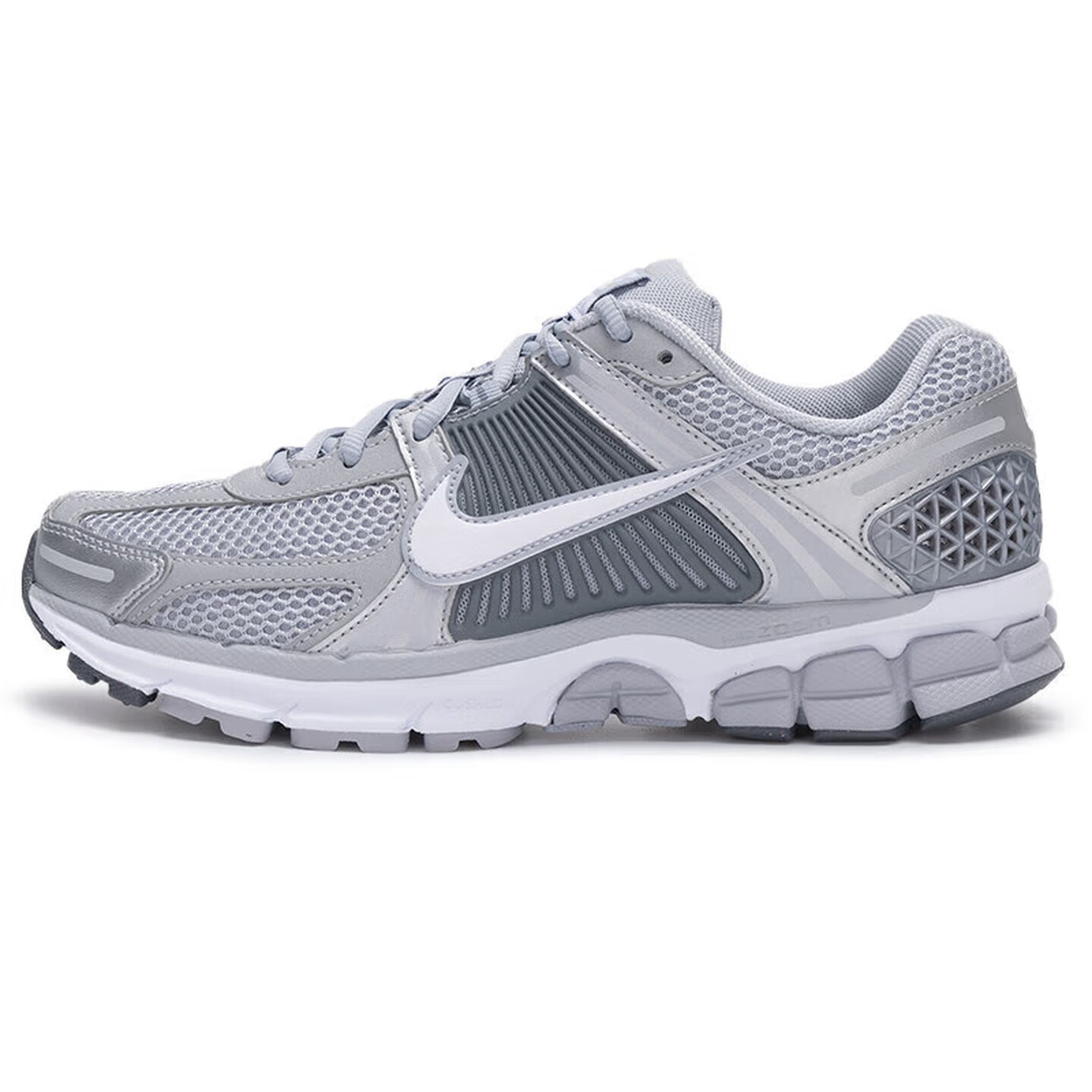 حذاء الجري Nike Zoom Vomero 5  - مراجعة Women Shoes Zoom وسعره