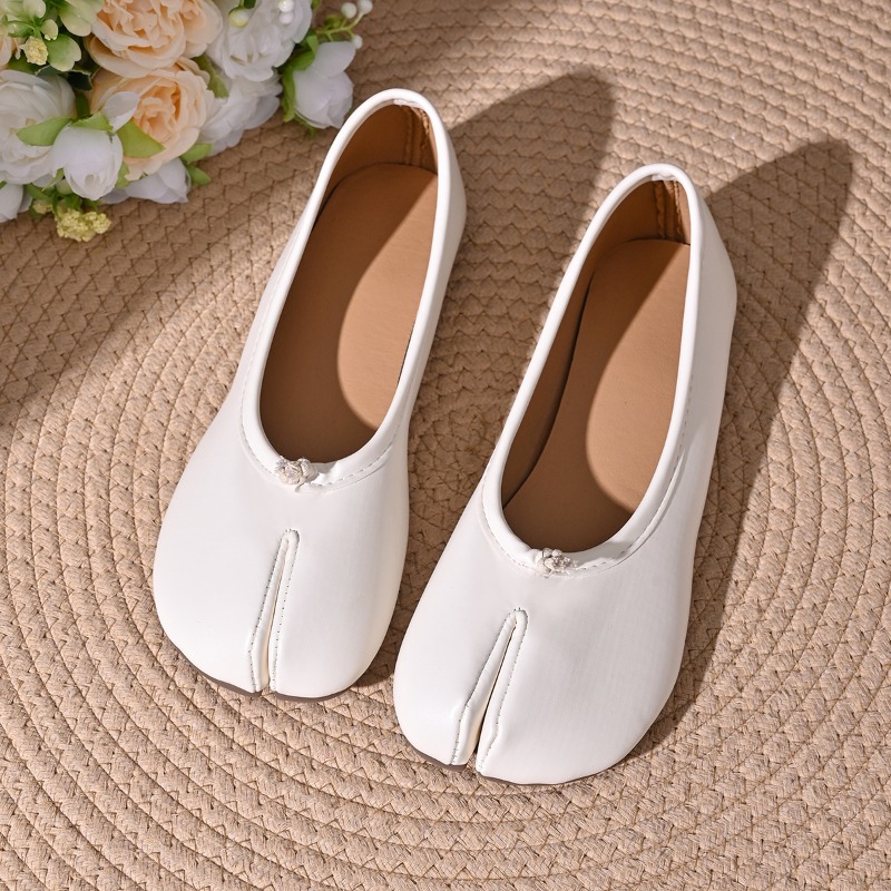 أحذية نسائية مريحة من الجلد بت - مراجعة Women Shoes Jeans وسعره