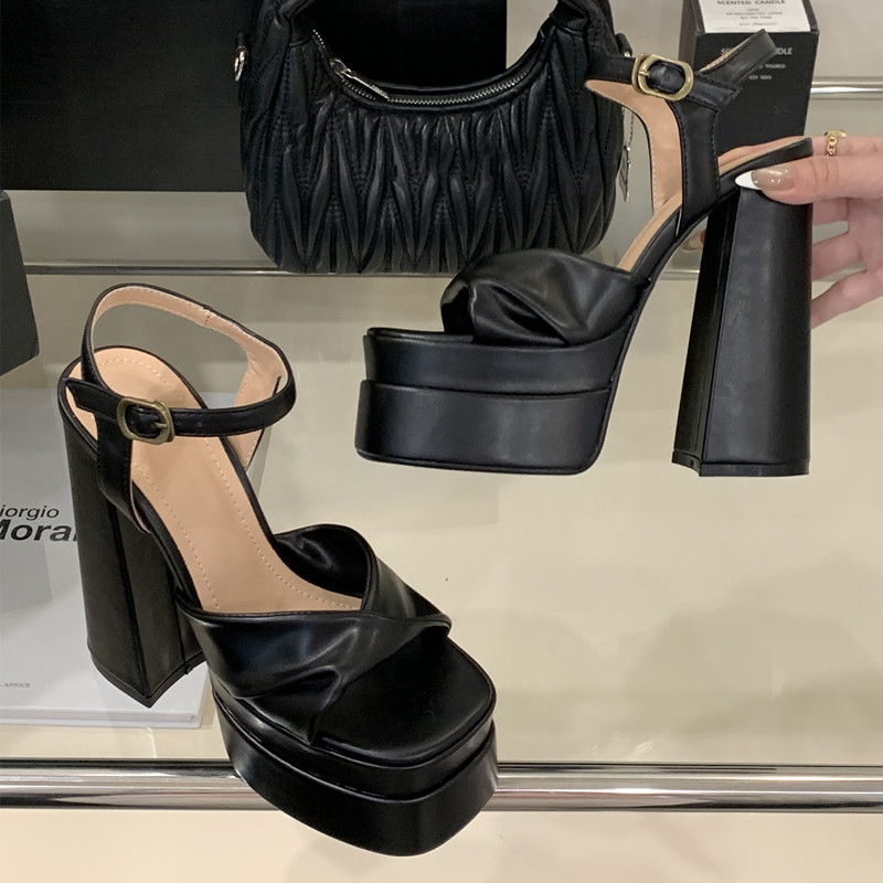 نجمة نمط موضة منصة مزدوجة أساف - مراجعة Gladiator Sandal Women وسعره